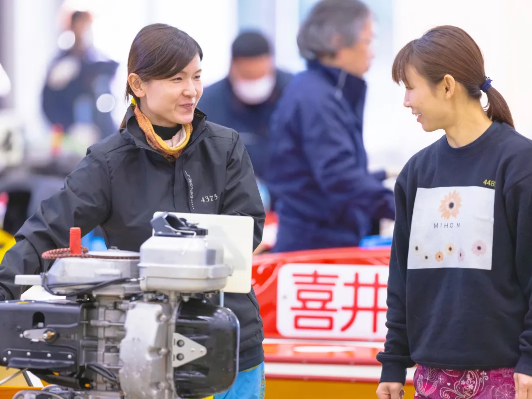 4373　若狭奈美子