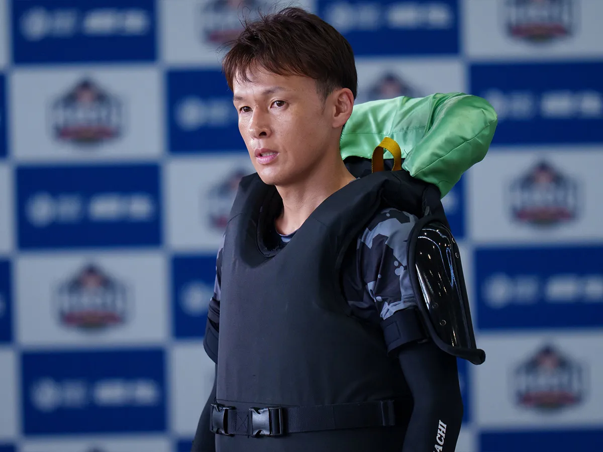 4445　宮地元輝