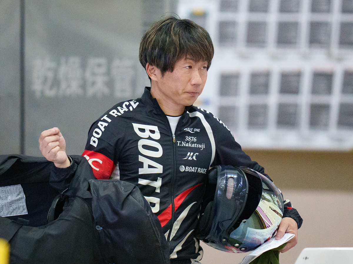 3876　中辻崇人